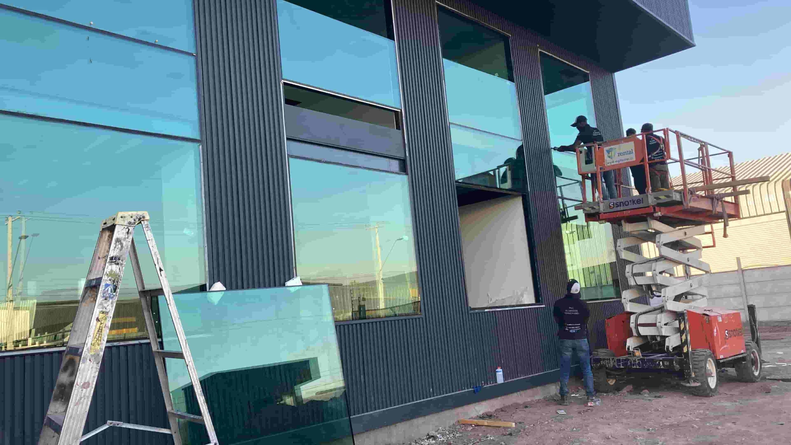 070ECD69-7FFB-4008-9B2D-CF69980D1506